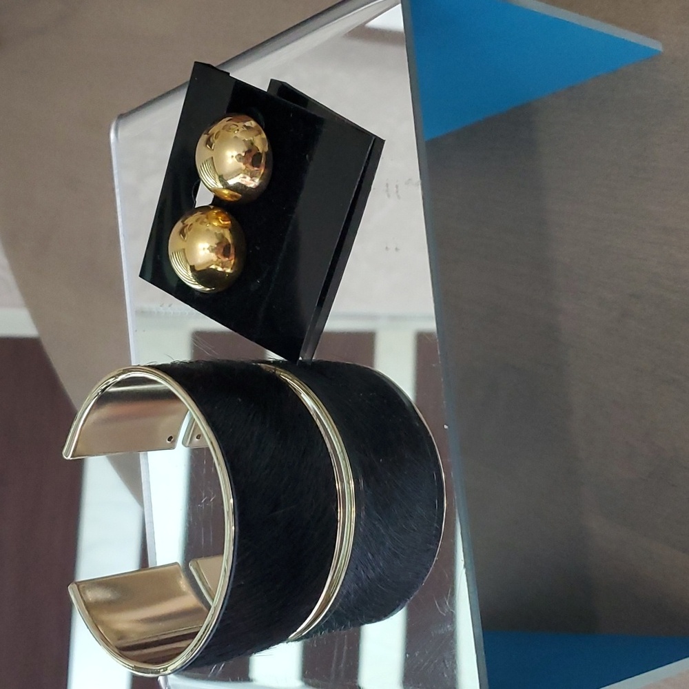 Bracelet & Earrings